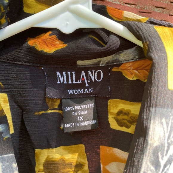 button up - Picture 3 of 4